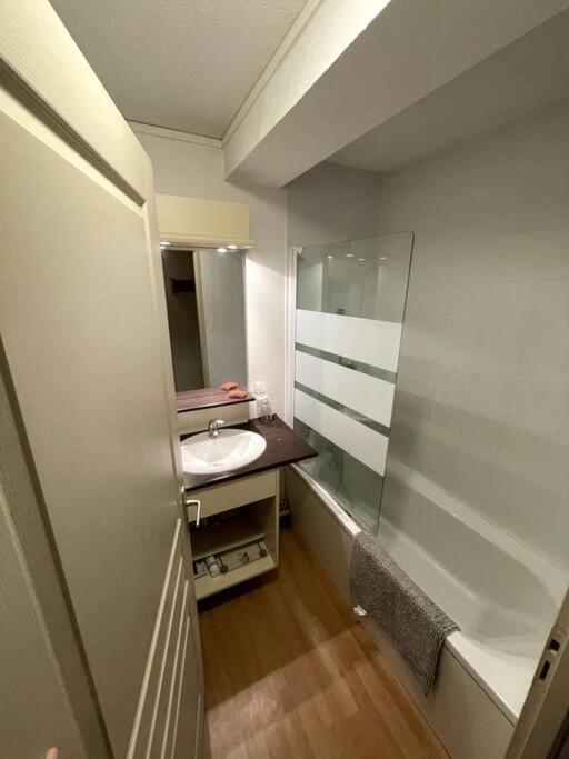Ferienwohnung Studio Tranquille En Montagne Font-Romeu-Odeillo-Via Exterior foto